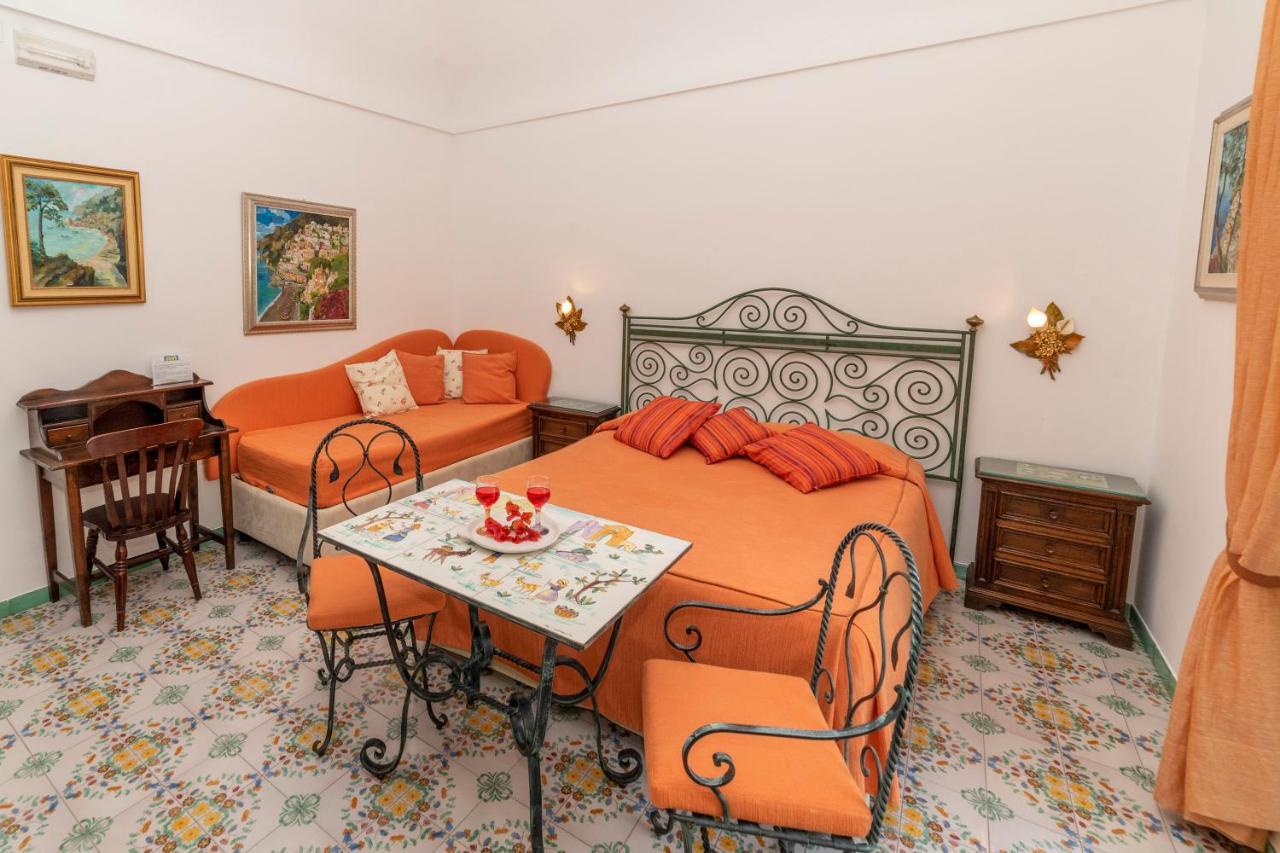 Casa Teresa Bed & Breakfast โปซิตาโน ภายนอก รูปภาพ