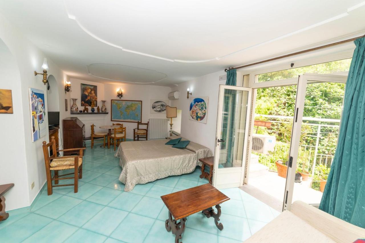 Casa Teresa Bed & Breakfast โปซิตาโน ภายนอก รูปภาพ