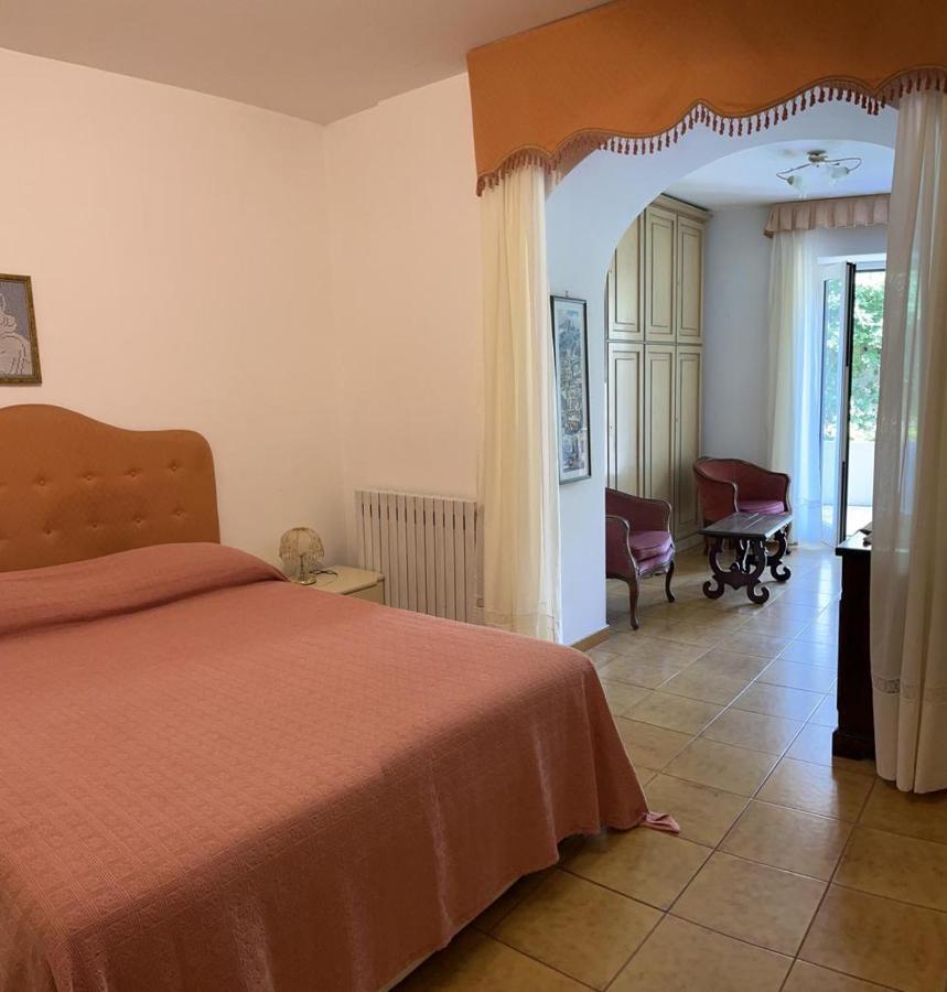 Casa Teresa Bed & Breakfast โปซิตาโน ภายนอก รูปภาพ